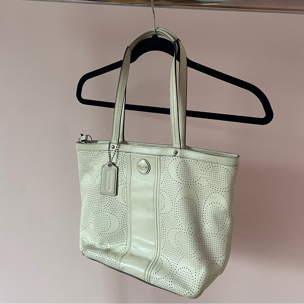 Coach Cream Purse